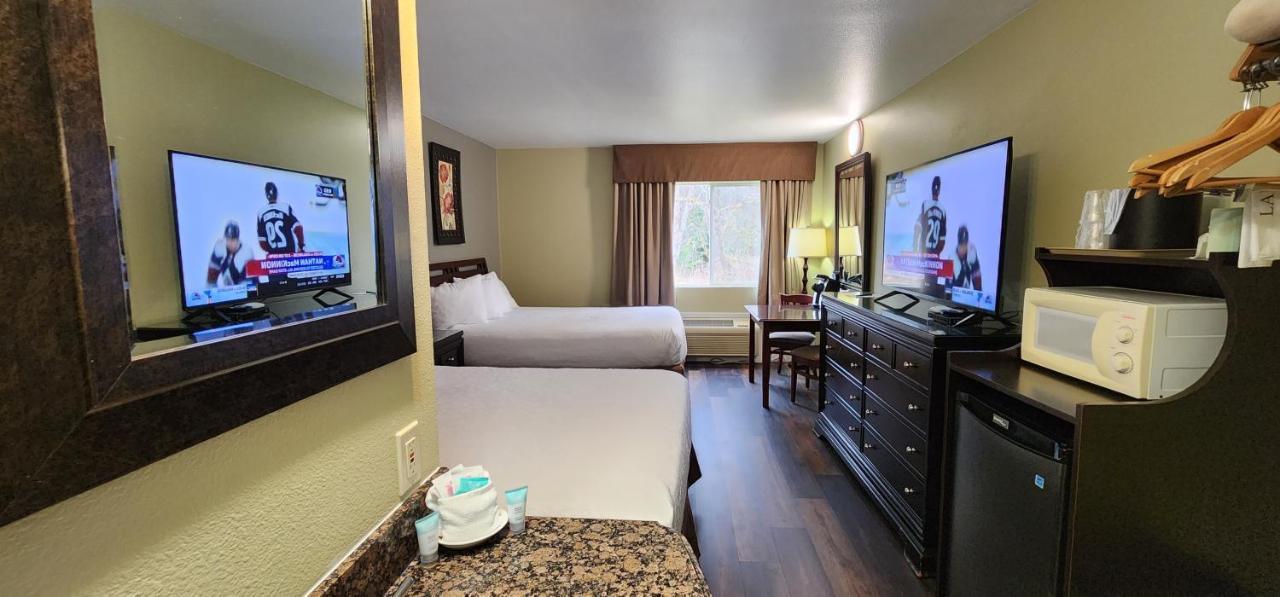 Crest Trail Lodge Packwood Esterno foto