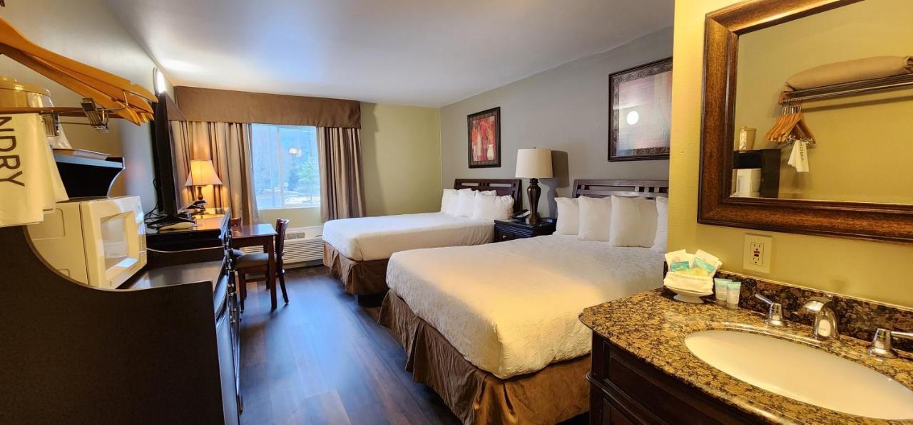 Crest Trail Lodge Packwood Esterno foto